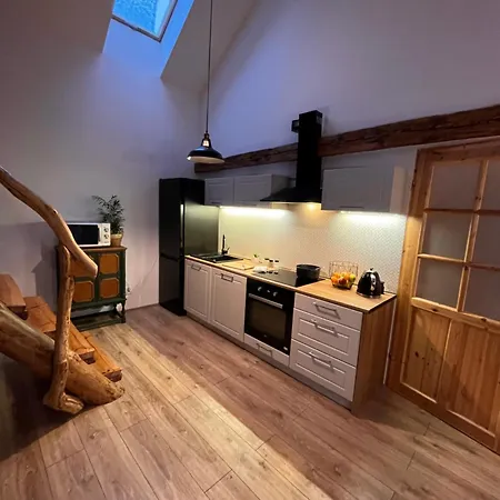 Dobrze Mi Tu-kikity Kikity